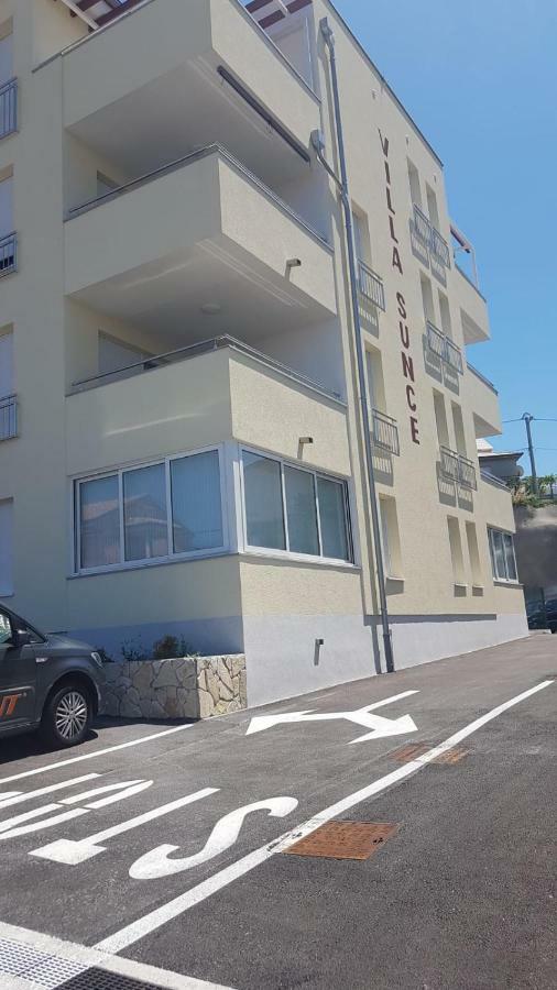 Apartment Zeljkica - Villa Sunce Сен Екстериор снимка